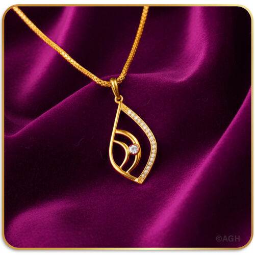 22K Gold Ladies pendant